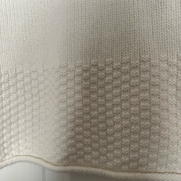 Madewell Sadler Turtleneck in antique cream color size M - Picture 7 of 10